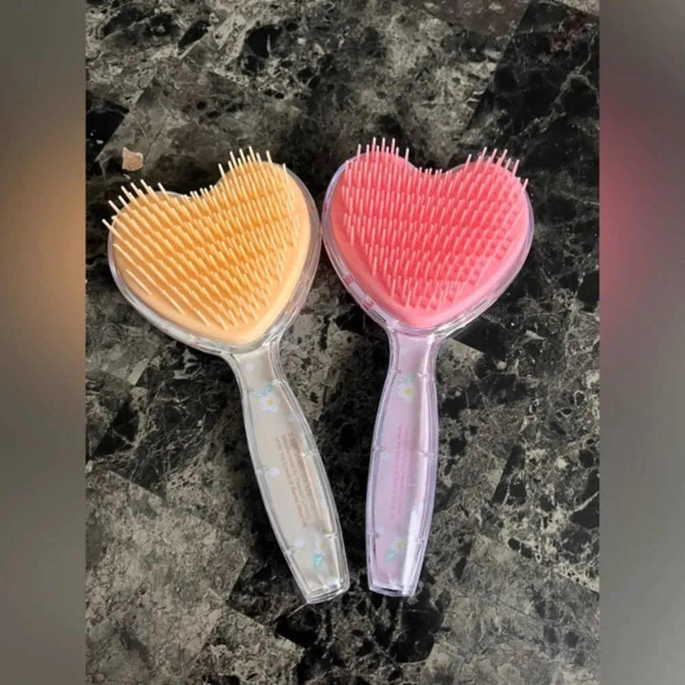 2 Sets Sanrio Hello Kitty Graphic Glitter Hair Brush Heart Shape‎